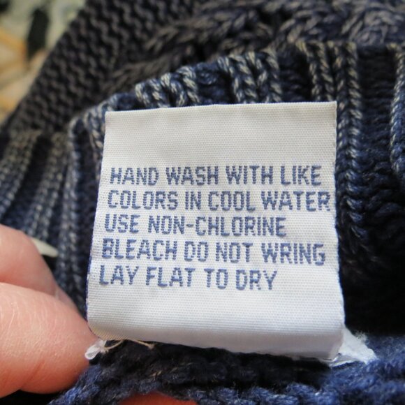 Foxcroft Black & Silver Polka Dot Cardigan Sweater Large Perfect staple for your - Picture 9 of 9